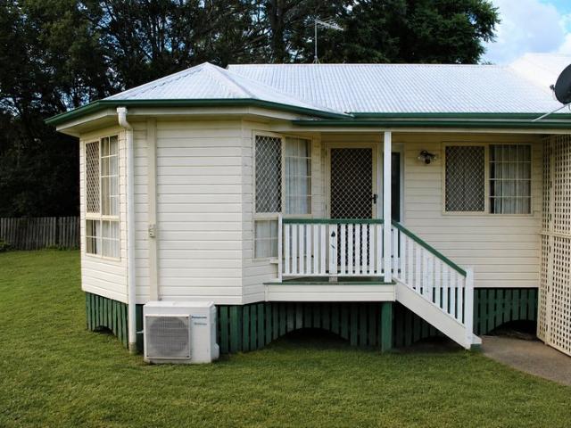 Comfortable & Convenient Two Bedroom Unit