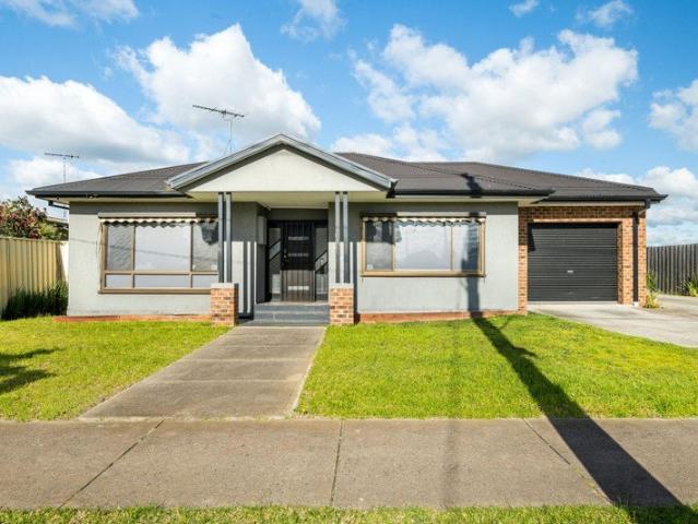 Comfortable & Convenient Unit Living in Norlane