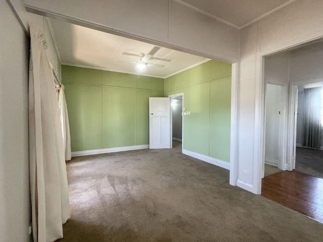 Comfortable, Convenient & Well Maintained Family Home