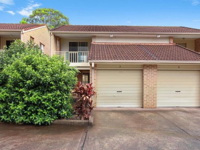 Comfortable & Convenient 2 Bedroom Townhouse in Ingleburn