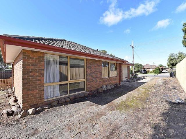 Comfortable & Convenient 3 Bedroom Home in Diggers Rest!