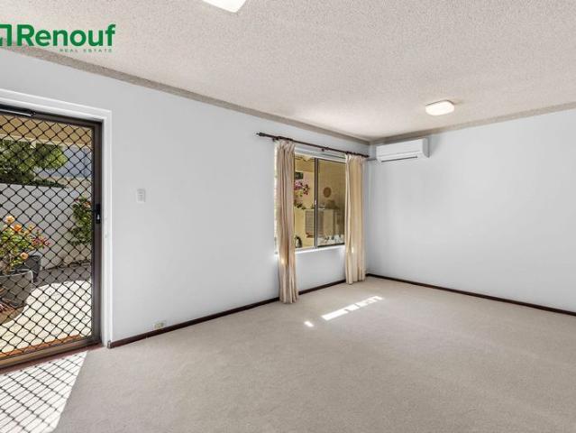 Comfortable Coastal Living in Cottesloe