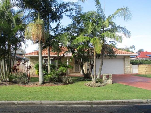 Comfortable Coastal Living Partly Furnished