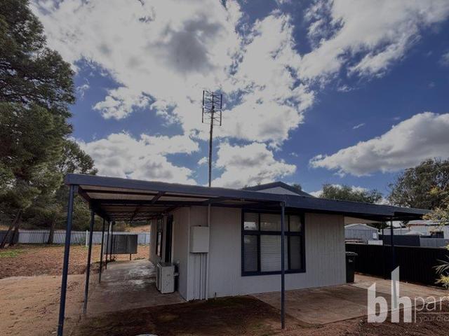 Comfortable Country Living in Swan Reach