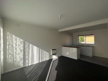 Comfortable & Cozy Living in Bell Post Hill
