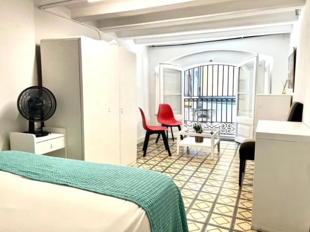 Comfortable double ensuite bedoom in El Born