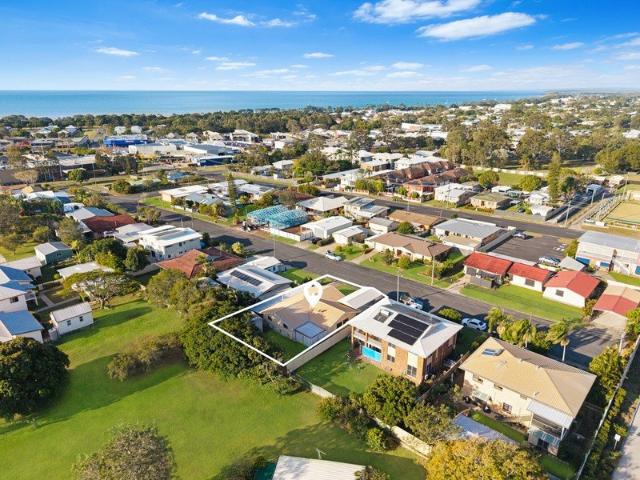 Comfortable, Easy Living in an Exceptional Location