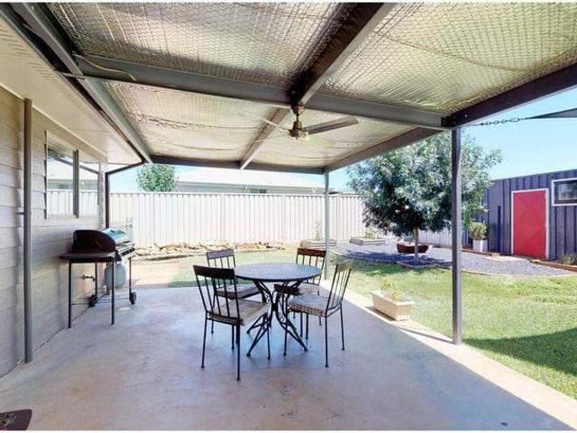 Comfortable Family Home