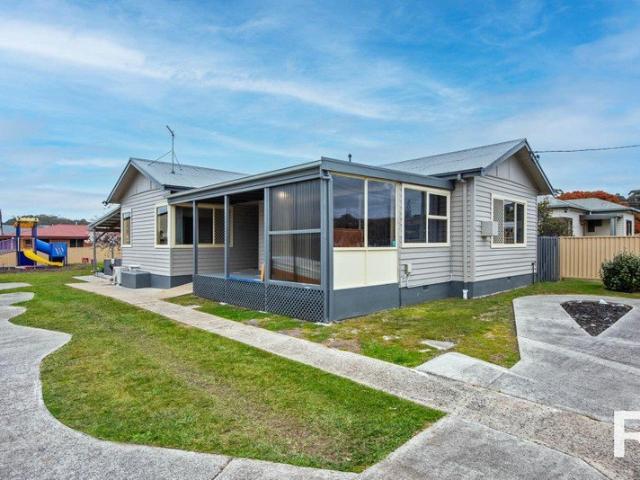 Comfortable Family Home