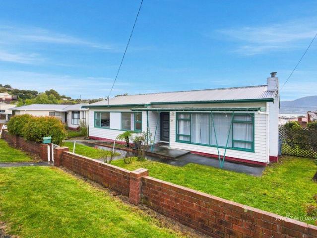 Comfortable Family Home
