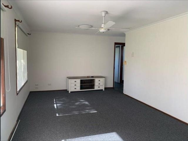 Comfortable family home!