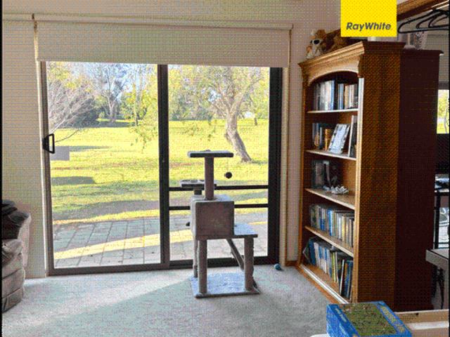 Comfortable Family Home with Golf Course Views