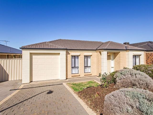 Comfortable Family Home with Huge Entertainment Area