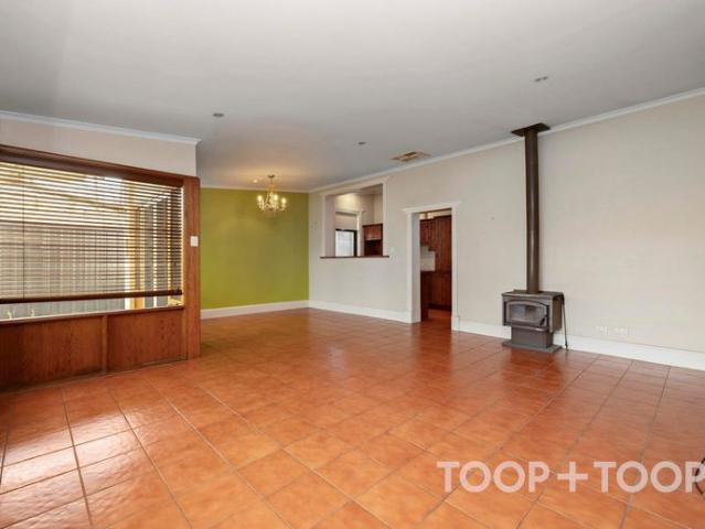 Comfortable family home with inground pool