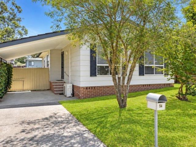 Comfortable Family Home with Large Fully Fenced Backyard