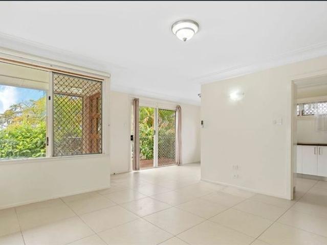 Comfortable Family Home with Sunroom & Timber Deck. CONTACT JULIE SYKES 0438 050 110. Weekly rent will increase to $600 from 19/11/2026