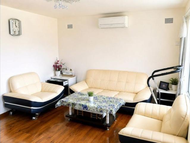 Comfortable Family Home in a Convenient Bonnyrigg Location