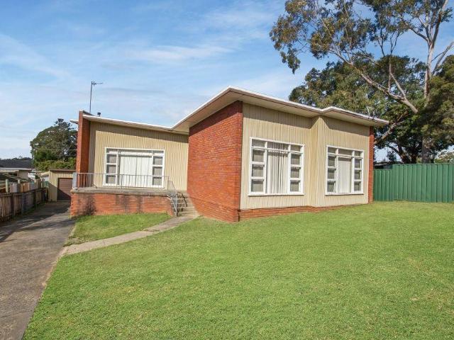 House For Lease 239 Princes Highway, Dapto NSW 2530