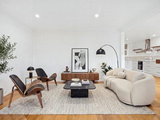 Comfortable Family Home in a Convenient Location of Prospect
