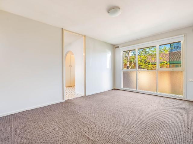 Comfortable Family Home in a Convenient Lavington Location
