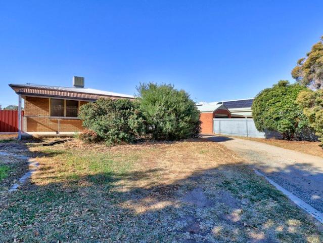 Comfortable Family Home in a Peaceful Location