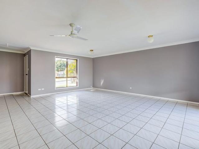 Comfortable Family Home in a Quiet Cul de Sac