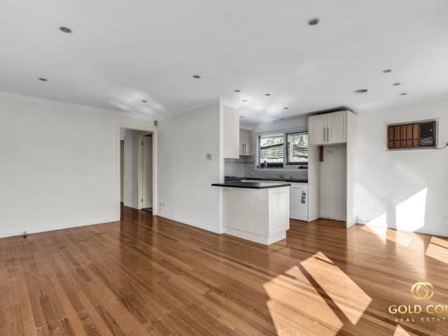 Comfortable Family Home in Dingley Village