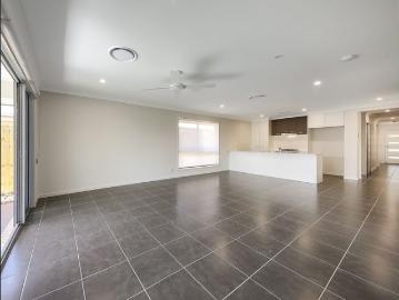 Comfortable family home in quiet street