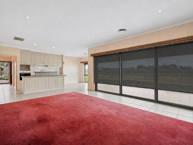 Comfortable Family Home in Rich River Lakes Estate