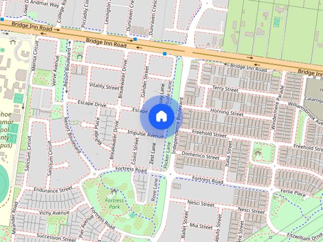 Comfortable Family Living Opposite Parklands
