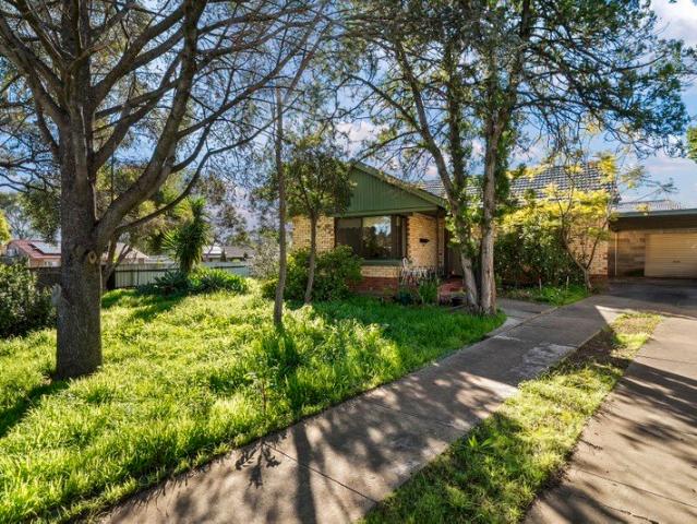 Comfortable Family Living Available Now. Please apply through tenantoptions.com.au