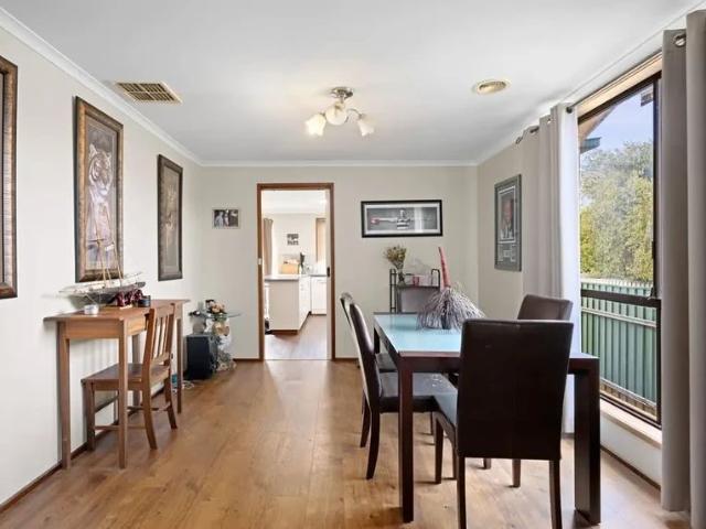 Comfortable Family Living in a Convenient Thurgoona Location