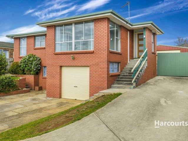 Comfortable Family Living in a Convenient Upper Burnie Location