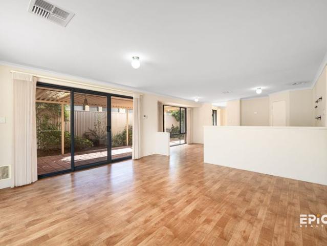 Comfortable Family Living in a Convenient Bertram Location