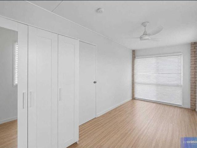 Comfortable Family Living in a Convenient Eagleby Location