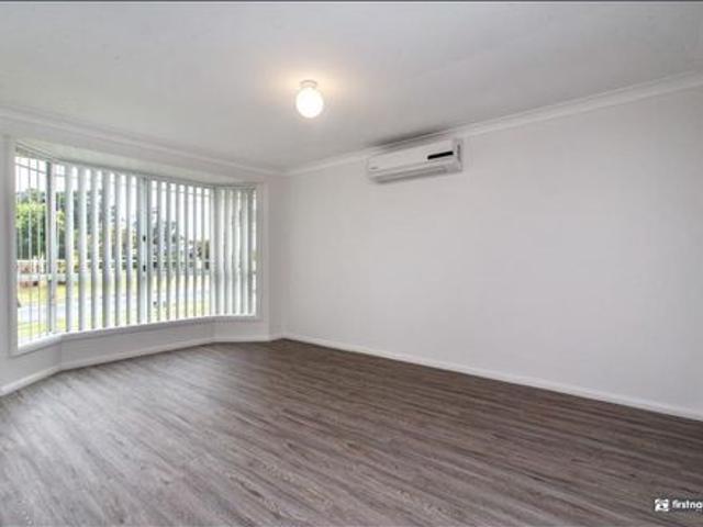 Comfortable Family Living in a Convenient Glenmore Park Location