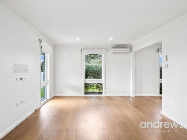 Comfortable Family Living in a Convenient Grovedale Location
