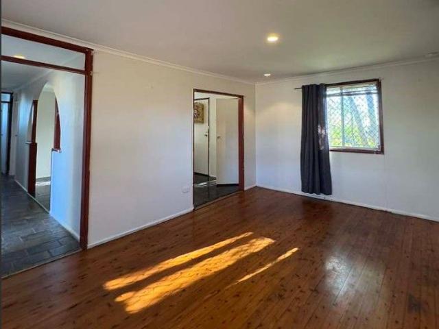 Comfortable Family Living in a Convenient Leumeah Location