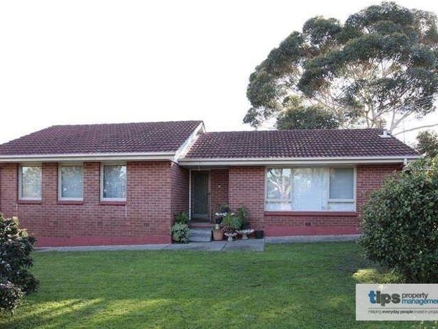 Comfortable Family Living in a Convenient Location
