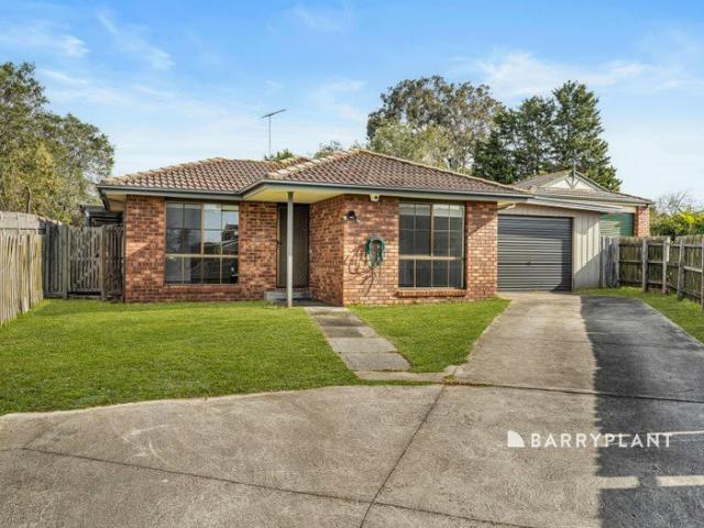 Comfortable Family Living in a Convenient Location