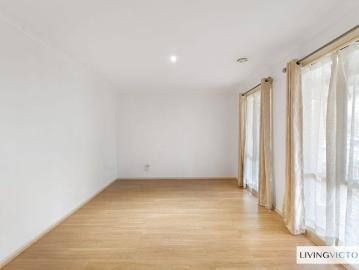 Comfortable Family Living in a Convenient Location