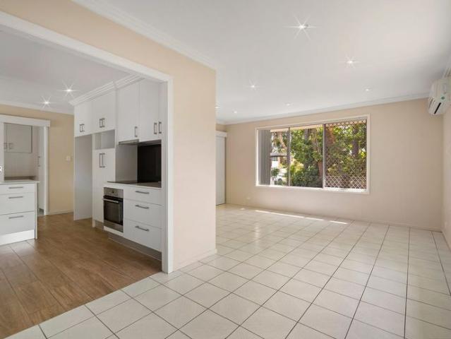 Comfortable Family Living in a Convenient Location