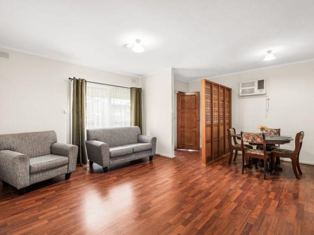 Comfortable Family Living in a Convenient Location
