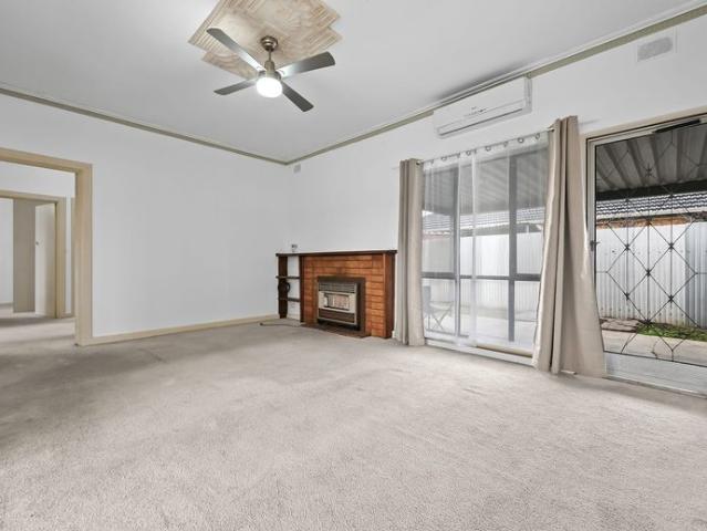 Comfortable Family Living in a Convenient Location