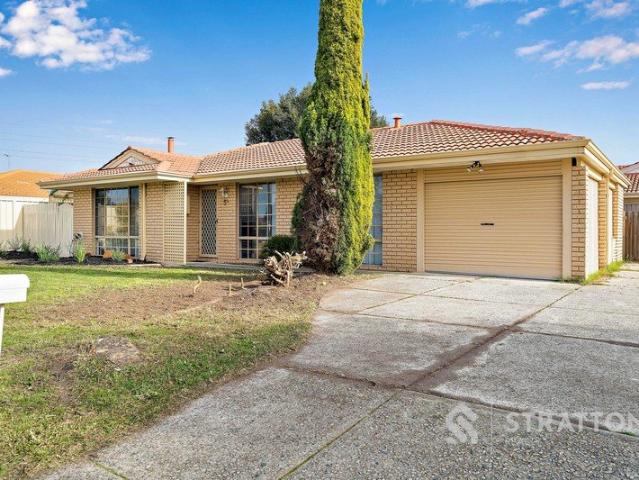 Comfortable Family Living in a Convenient Location! No Strata Fees!