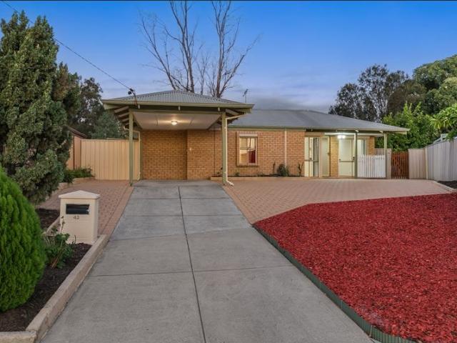 Comfortable Family Living in a Convenient Maddington Location