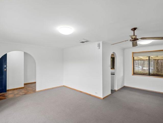 Comfortable Family Living in a Convenient Morphett Vale Location
