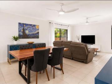 Comfortable Family Living in a Convenient North Lakes Location ONE WEEK FREE RENT – Move In by 30 June!