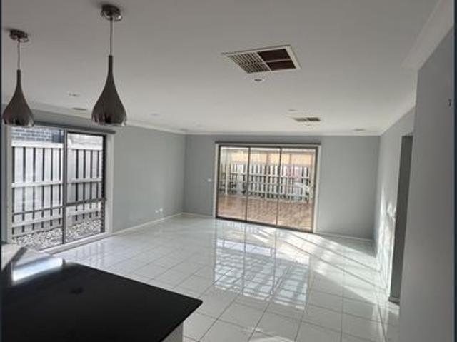 Comfortable Family Living in a Convenient Officer Location
