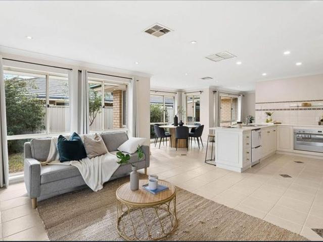 Comfortable Family Living in a Convenient Smithfield Location